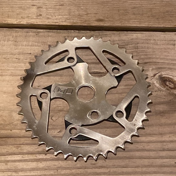 Mid School 90s GT BMX 44 tooth Sprocket and GT chainring. 5 ring - Picture 12 of 14